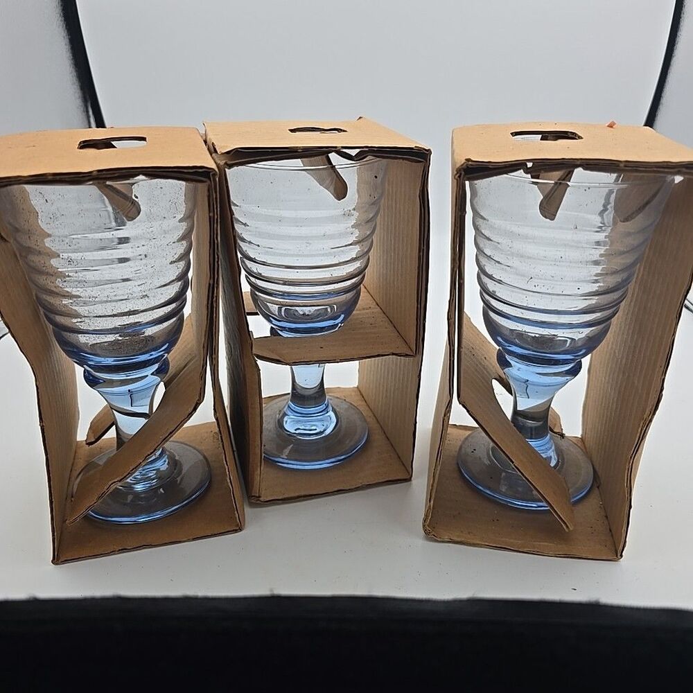 VINTAGE SET of 3 LIBBEY Sirrus Light Blue Wine Water Goblets- Spool Stem New